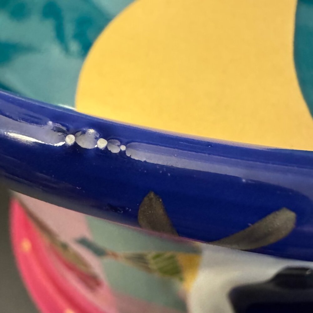 The Essex Collection Kaleidoscope Pattern Round Covered Casserole 8 3/4" - Picture 13 of 14